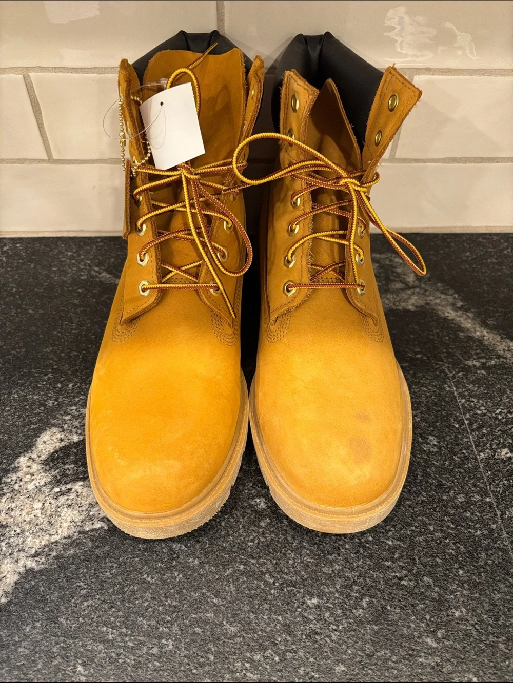 Men's Timberland® Classic 6-Inch Waterproof Boot – Wheat Nubuck – Size 11 – NEW